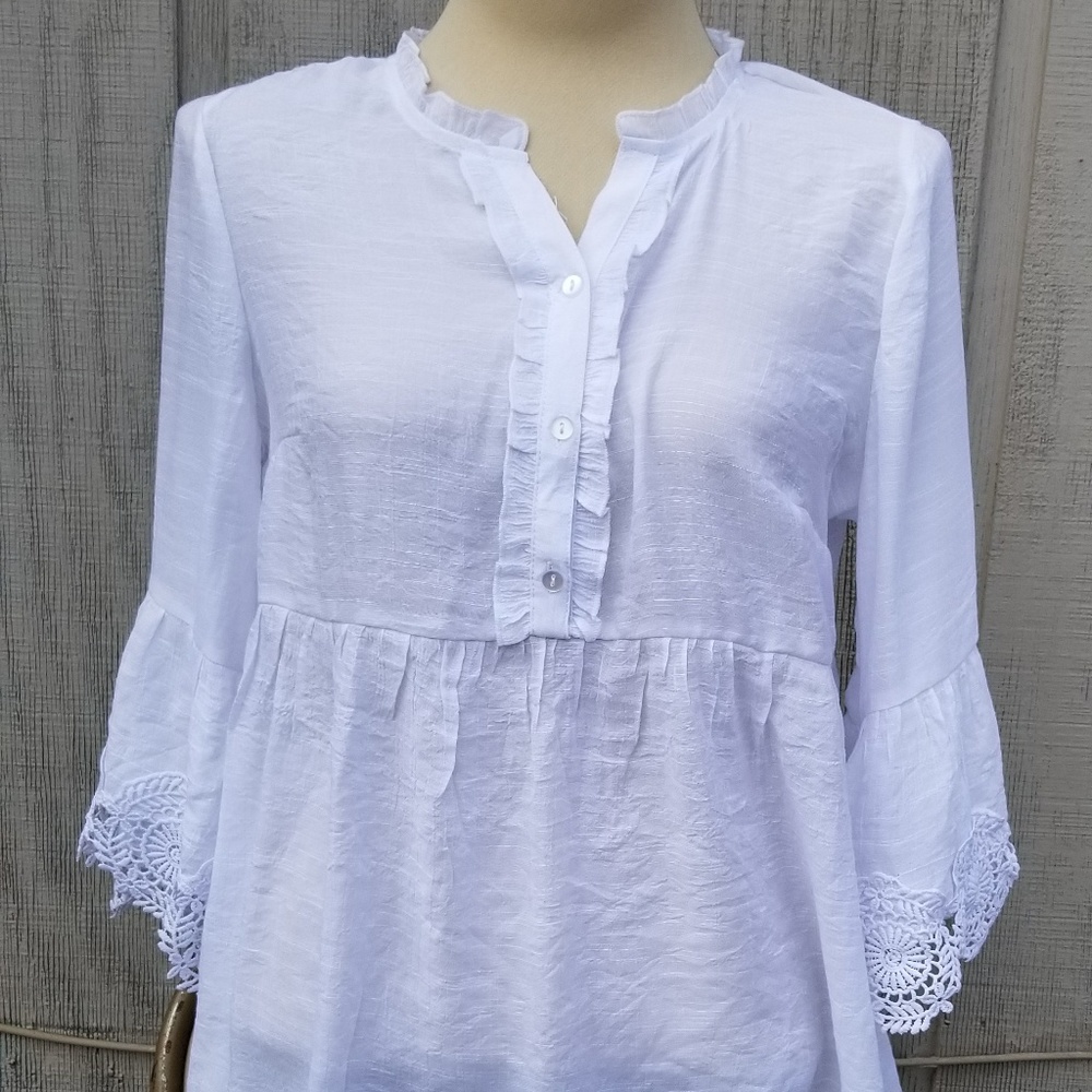 $$White Bell Sleeve Blouse NWT$$